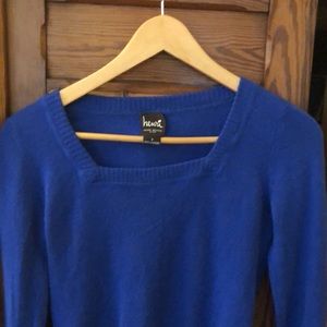 Henri Bendel  cashmere sweater
